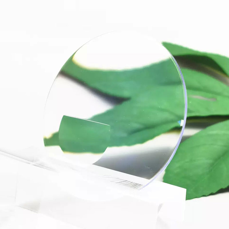 Lente superior plana bifocal 1.499