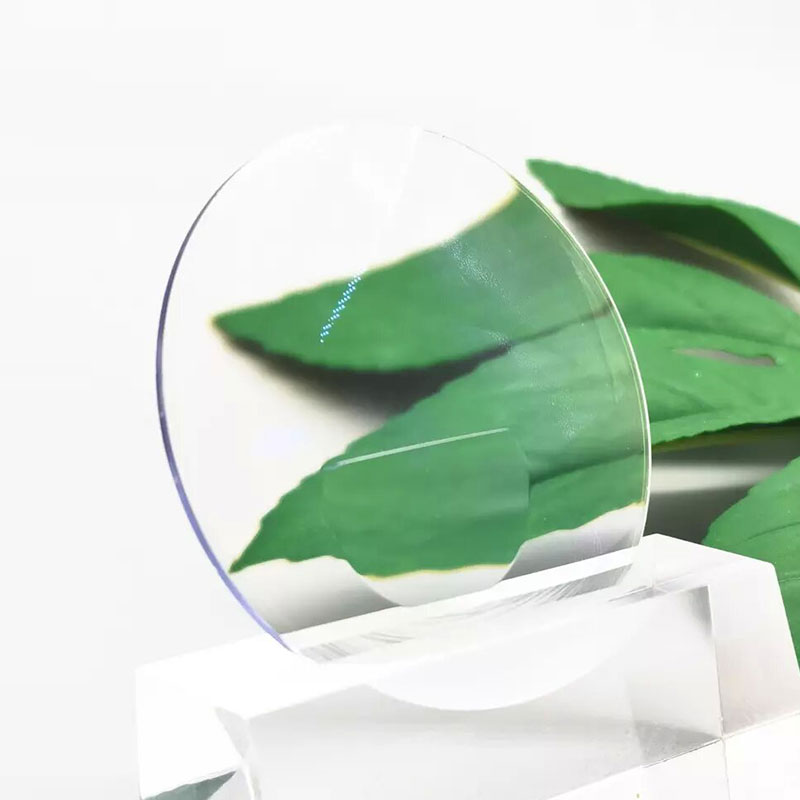 Lente superior plana bifocal 1.499