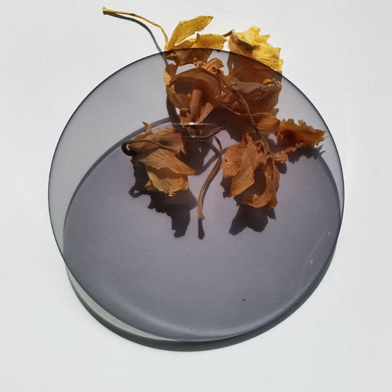 Lente fotocromática 1.67 SHMC